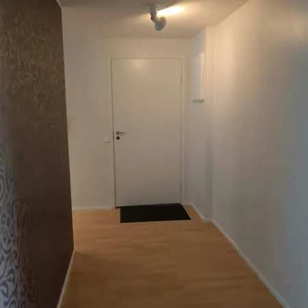 Apartman Spacious For 5 With Sauna In Alppila