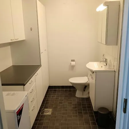 Apartman Spacious For 5 With Sauna In Alppila