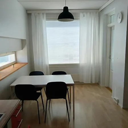 Spacious For 5 With Sauna In Alppila Apartman Oulu